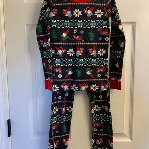 Hanna Andersson Kids Pajama Set with Gnome and Snowflake Print